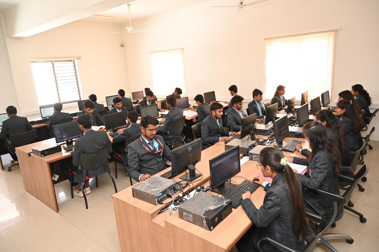 Class Room & Lab Photes